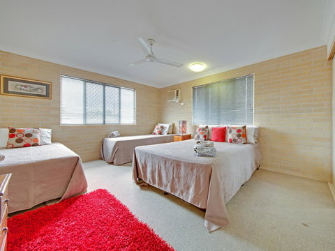 Murray Street Apartments - SA Accommodation 9