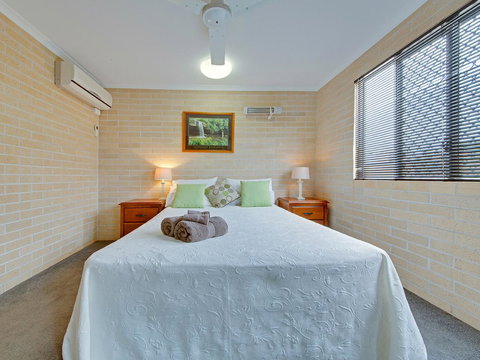 Murray Street Apartments - SA Accommodation 44