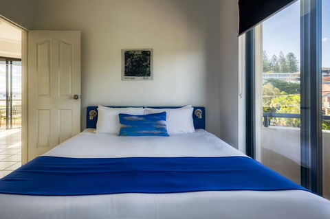 Komune Resort And Beach Club Greenmount Beach - SA Accommodation 34