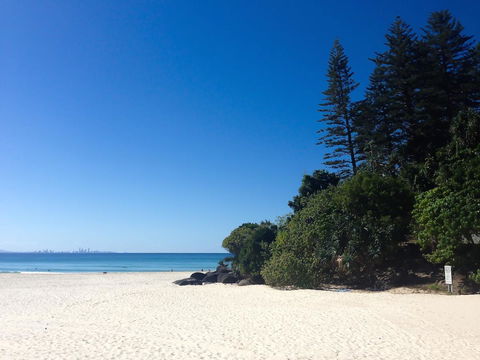 Komune Resort And Beach Club Greenmount Beach - SA Accommodation 22