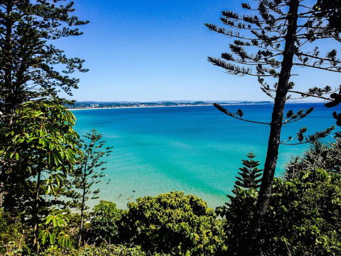 Komune Resort And Beach Club Greenmount Beach - SA Accommodation 18