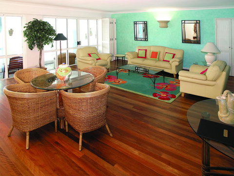 BeachView Apartments At Villa Paradiso - SA Accommodation 29