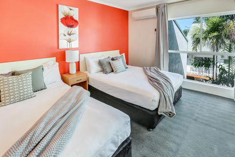 Coral Tree Inn - SA Accommodation 23