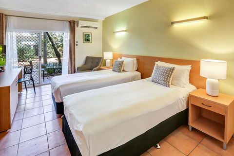 Coral Tree Inn - SA Accommodation 11