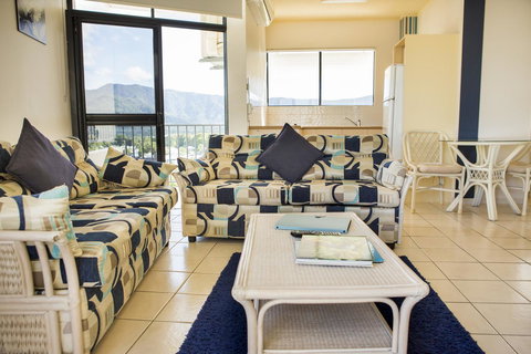 Amaroo At Trinity - SA Accommodation 25