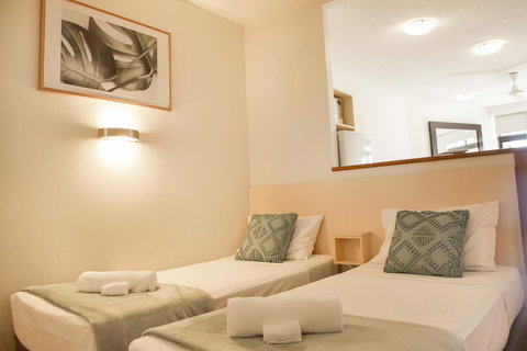 Amaroo At Trinity - SA Accommodation 27