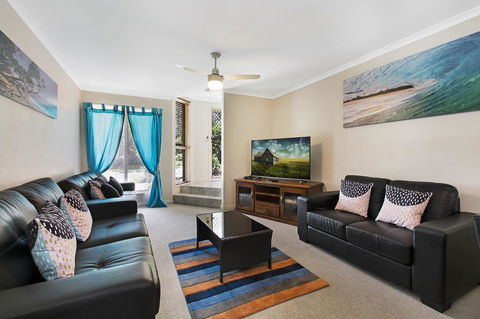 Growder Court 3 - Coolum Beach QLD - SA Accommodation 0