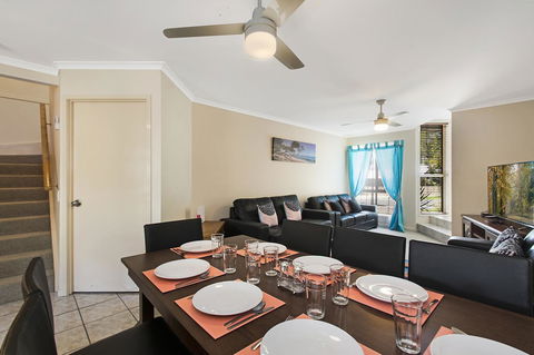Growder Court 3 - Coolum Beach QLD - SA Accommodation 5
