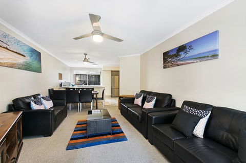 Growder Court 3 - Coolum Beach QLD - SA Accommodation 16