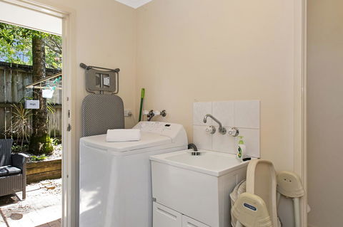 Growder Court 3 - Coolum Beach QLD - SA Accommodation 32