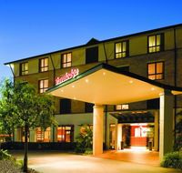 Travelodge Hotel Garden City Brisbane - SA Accommodation