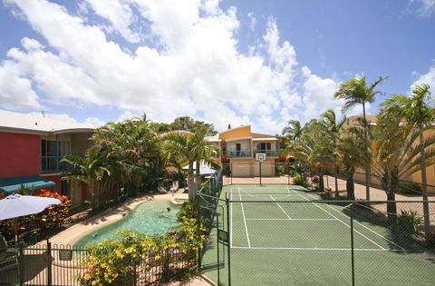 Coolum Beach Getaway Resort - SA Accommodation 16