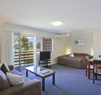 Regency Waterfront Noosa - SA Accommodation
