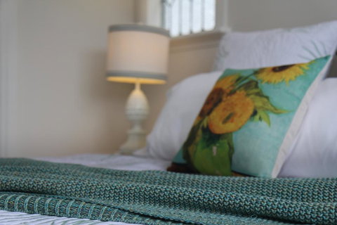 Westering Cottage - SA Accommodation 2