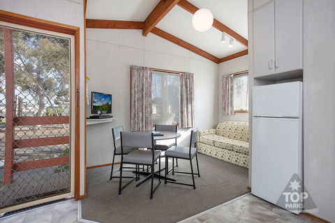 Wimmera Lakes Caravan Resort - SA Accommodation 3