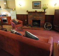 Wintarni Olives Cottage - SA Accommodation