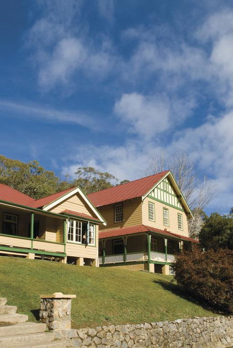 Yarrangobilly Caves House - SA Accommodation 3