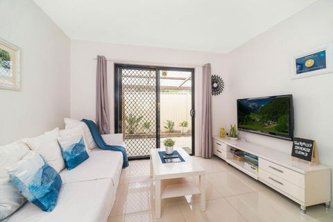 3 Bedrooms Holiday Home Near Sydney Airport - SA Accommodation 1