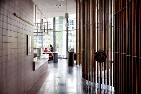 A By Adina Canberra - SA Accommodation 4