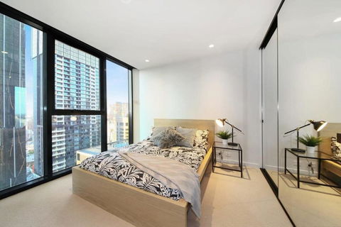 A Cozy & Stylish 2BR Suite In Melbourne CBD - SA Accommodation 0