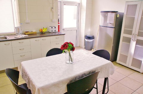 Accommodation @ Isa - SA Accommodation 4