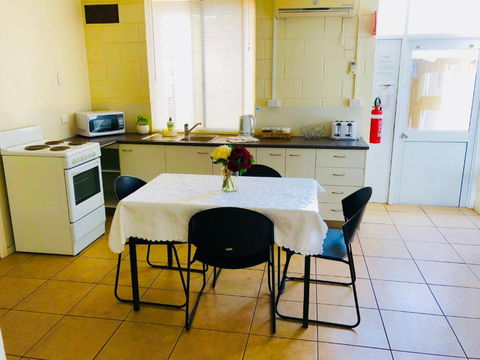 Accommodation @ Isa - SA Accommodation 2