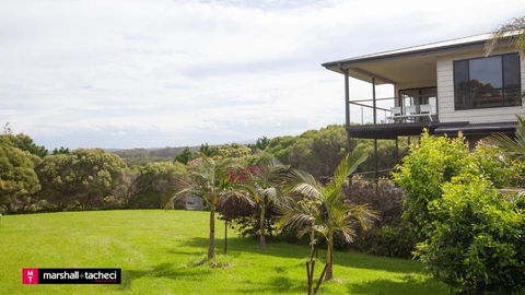 Adelong Secluded Beach House Linen Provided Bermagui - SA Accommodation 1