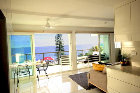 Alexandra Headland Ocean Dream - Stunning View ZA6 - SA Accommodation 0