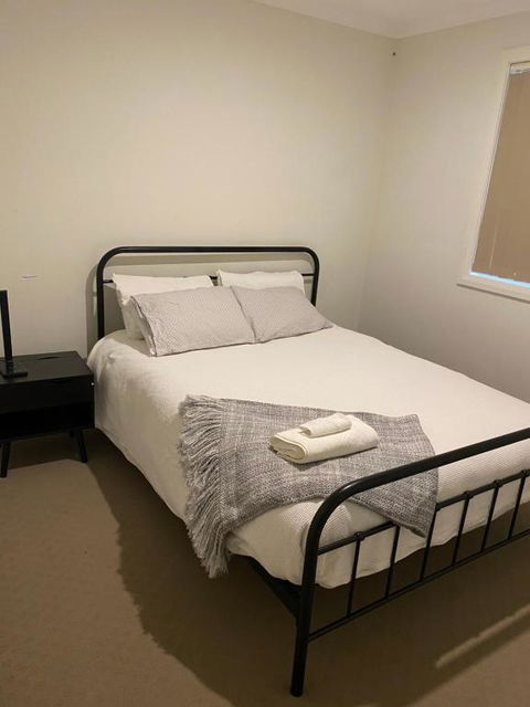 An Executive 3 Bedroom New House, All To Yourself - SA Accommodation 2