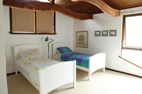 Anagama House & Studio - SA Accommodation 2