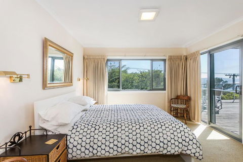 Anglesea Outlook - SA Accommodation 4