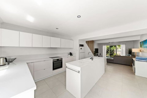 BARBADOS Ultimate Laid-back Holiday - Flat Stroll To River - SA Accommodation 4