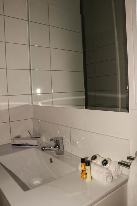 Emerald Park Motel - SA Accommodation 3