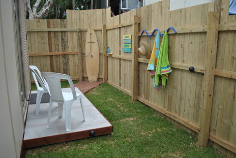 Driftwood Lodge - SA Accommodation 3