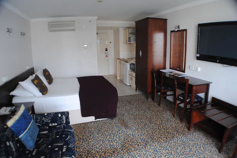 Astor Metropole Hotel - SA Accommodation 17