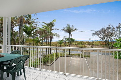 LISTEN TO THE SURF From Rickman Pde, Woorim - SA Accommodation 0