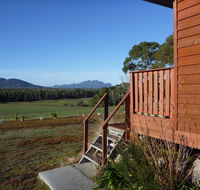 Yakkalla Holiday Cottage - SA Accommodation