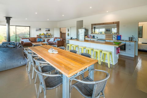Sawyers Bay Shacks - SA Accommodation 2