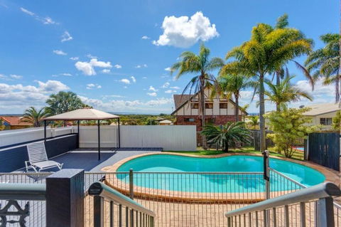 1-33 Tingira Close - Rainbow Beach, Gorgeous Ocean Views, Swimming Pool, Air Conditioning - SA Accommodation 3