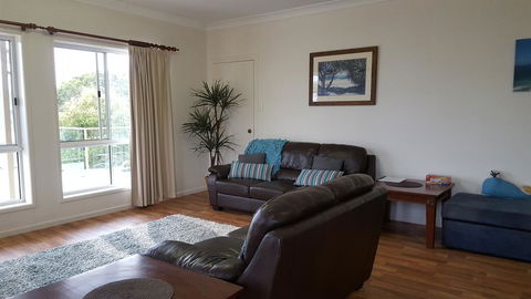 100 Cooloola Drive - SA Accommodation 3