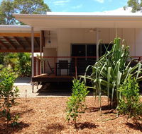 15 Esprit Drive - Rainbow Shores Gorgeous Modern Beach House - SA Accommodation