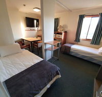 2 Lakeview Plaza - SA Accommodation