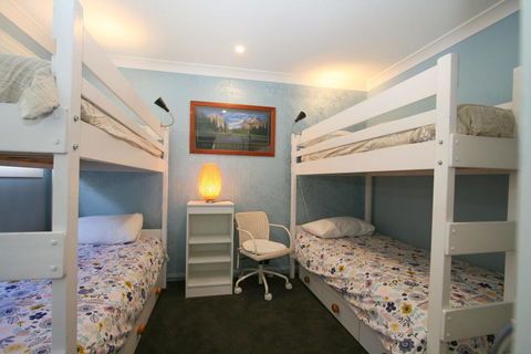 2/17 Jillamatong Street - SA Accommodation 1