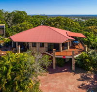 2/80 Cooloola Drive - Comfortable and cosy unit enjoying ocean views and views to Fraser Island - SA Accommodation