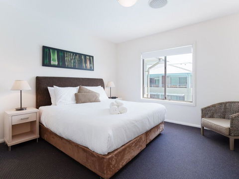 245 'Pacific Blue', 265 Sandy Point Rd - Air Conditioned Unit With Resort Facilities And Linen Supplied - SA Accommodation 1