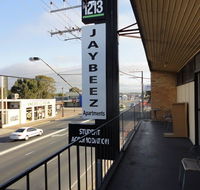 3 BEDROOM APARTMENT ST MARYS - SA Accommodation
