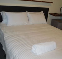 5 Lakeview Plaza - SA Accommodation