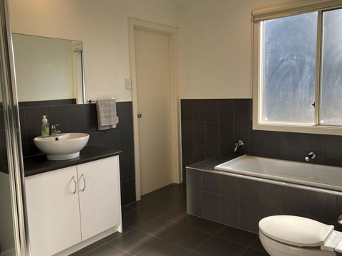 7 Horizon Parade - SA Accommodation 2