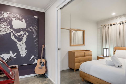 A SWEET ESCAPE - Brandon St Beach & Spa - SA Accommodation 1