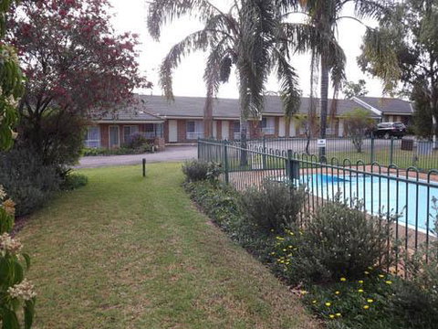 Aberdeen Motel - SA Accommodation 3